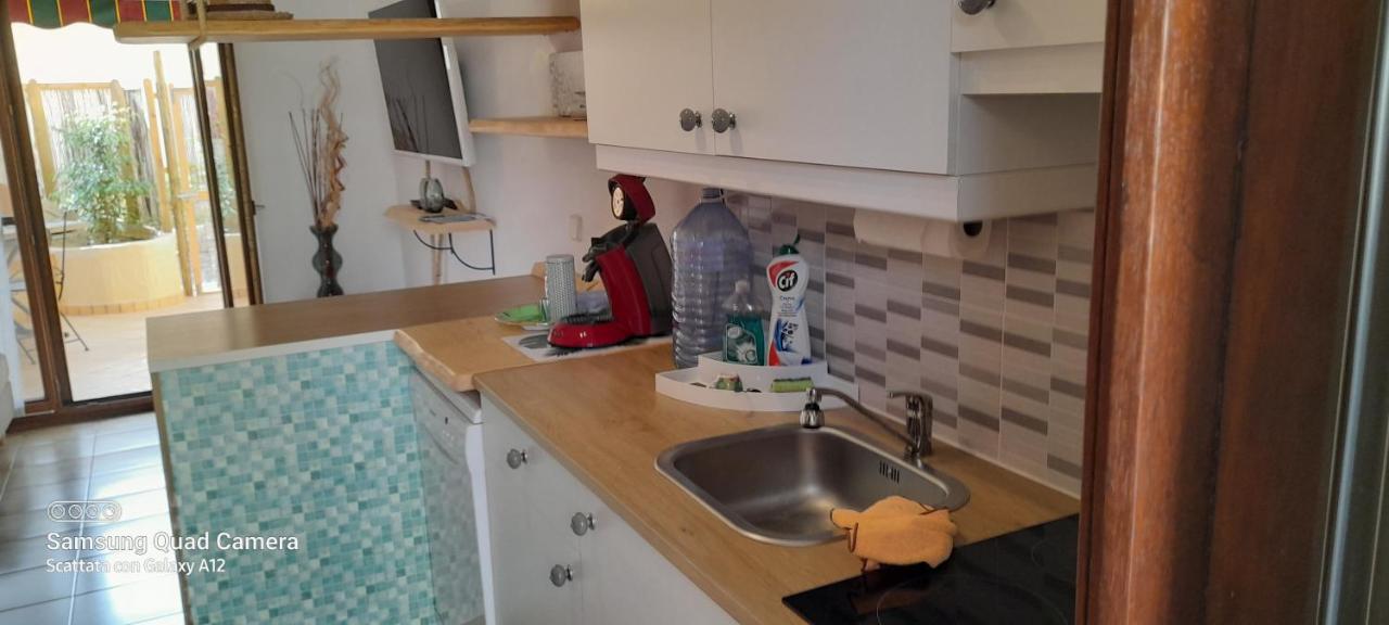Surf & Chill Bungalow 69, Quiet Green Oasis With Community Swimmingpool Parque Holandes Eksteriør bilde