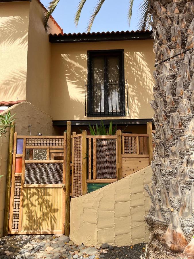 Surf & Chill Bungalow 69, Quiet Green Oasis With Community Swimmingpool Parque Holandes Eksteriør bilde