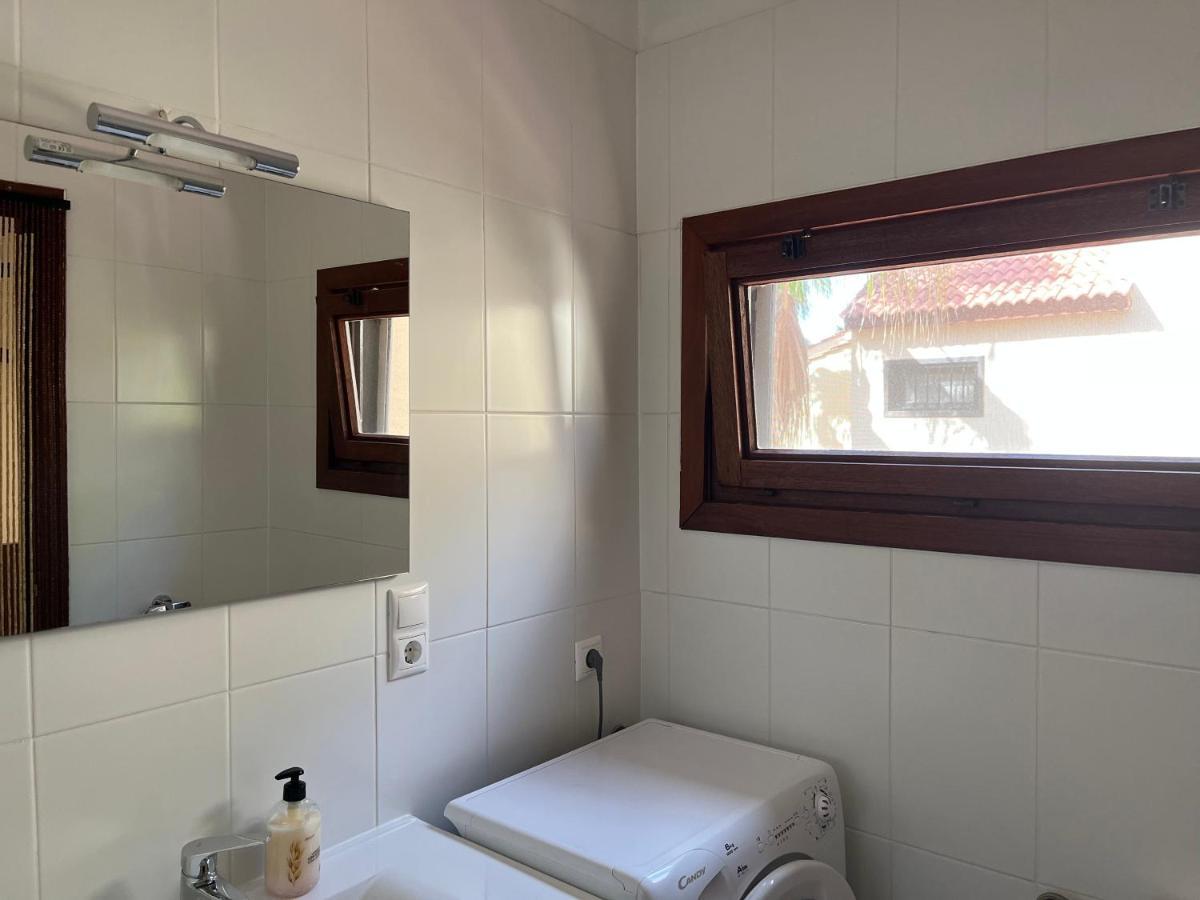 Surf & Chill Bungalow 69, Quiet Green Oasis With Community Swimmingpool Parque Holandes Eksteriør bilde