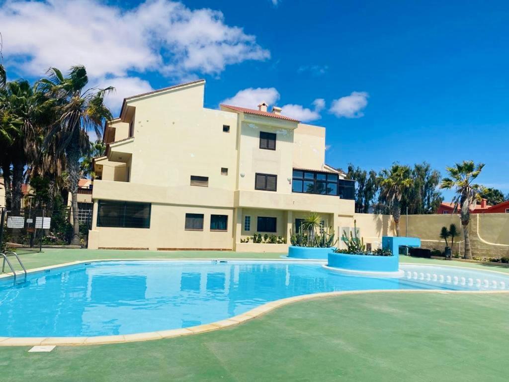Surf & Chill Bungalow 69, Quiet Green Oasis With Community Swimmingpool Parque Holandes Eksteriør bilde